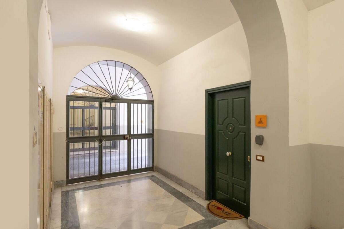 Rome Arena - Exclusive Apartment In Roma Termini المظهر الخارجي الصورة
