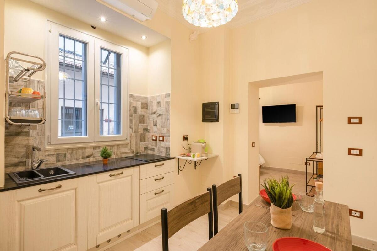 Rome Arena - Exclusive Apartment In Roma Termini المظهر الخارجي الصورة
